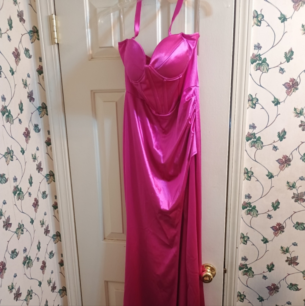 Women's Dress Size Large - Picture 3 of 12